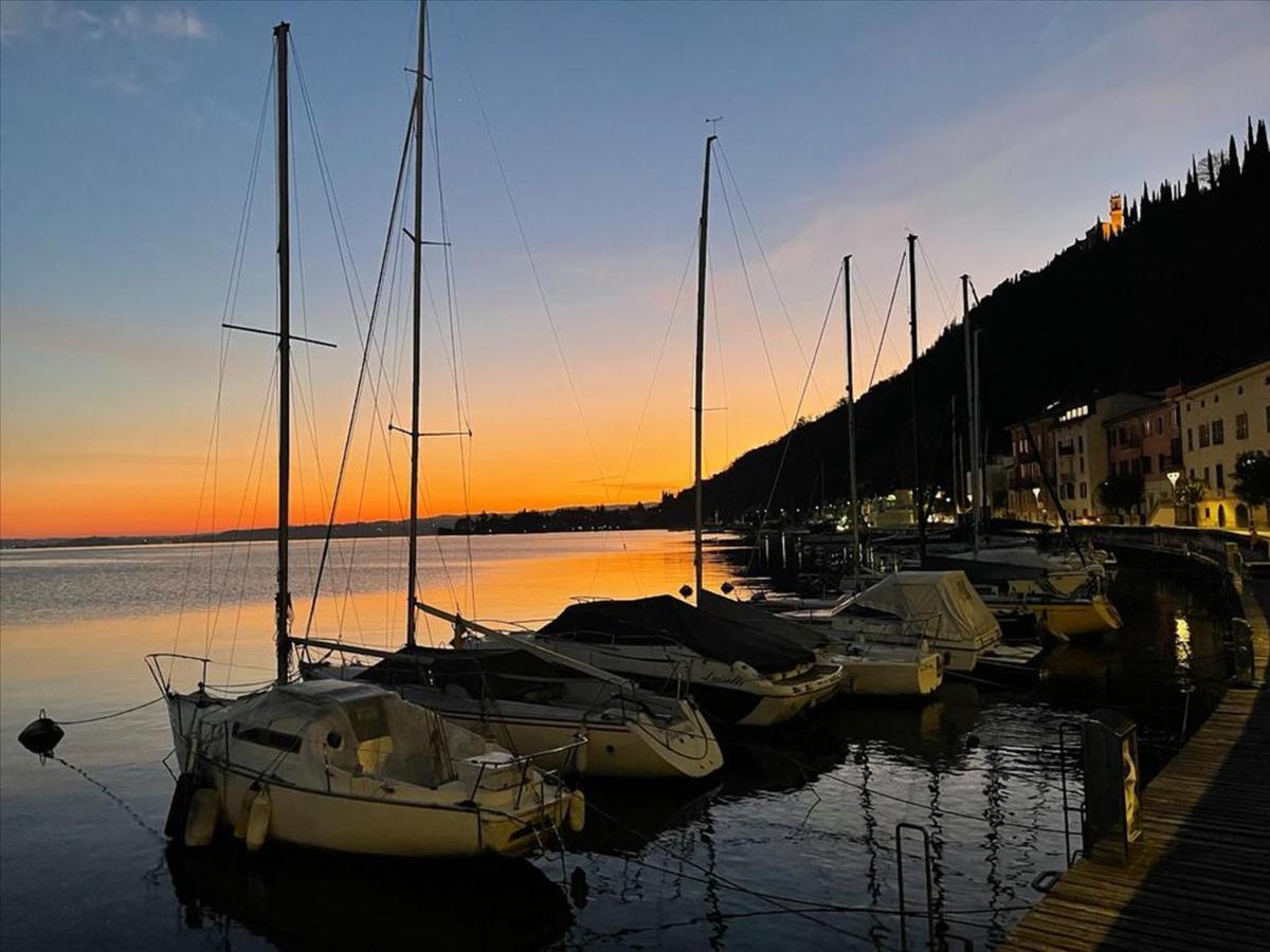 Appartamento Con Vista Lago Тосколано-Мадерно Экстерьер фото